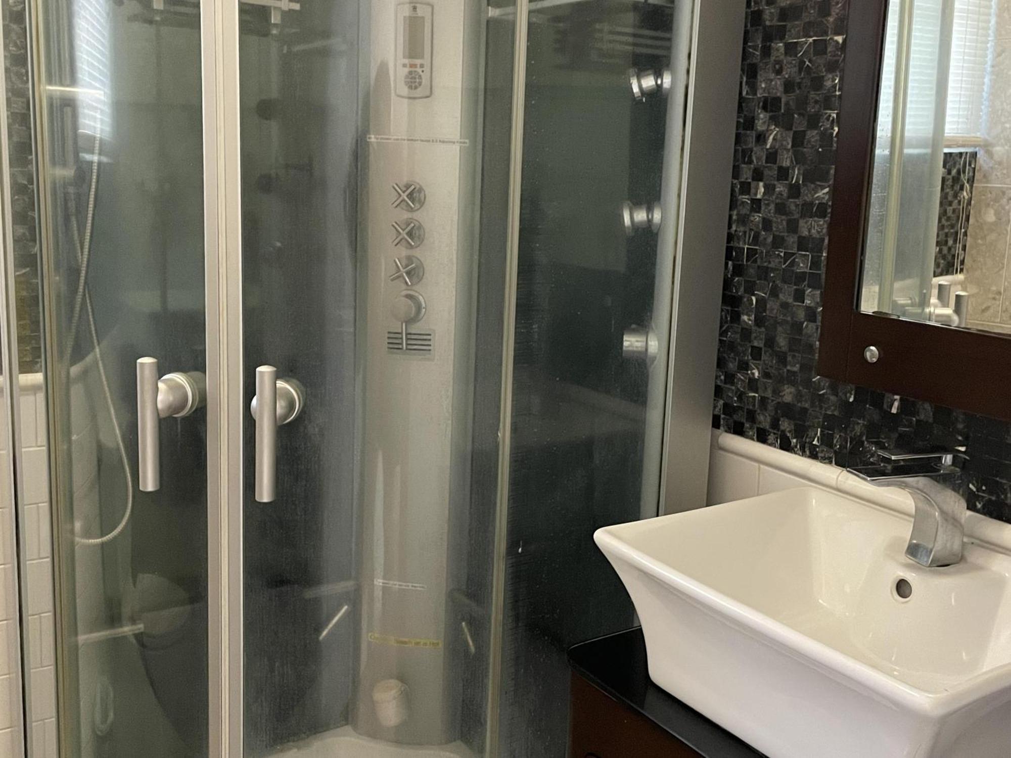 Lower Price, More Style, Discount Studio In San Juan,Pr, Beach, Free Bikes (Adults Only) Værelse billede